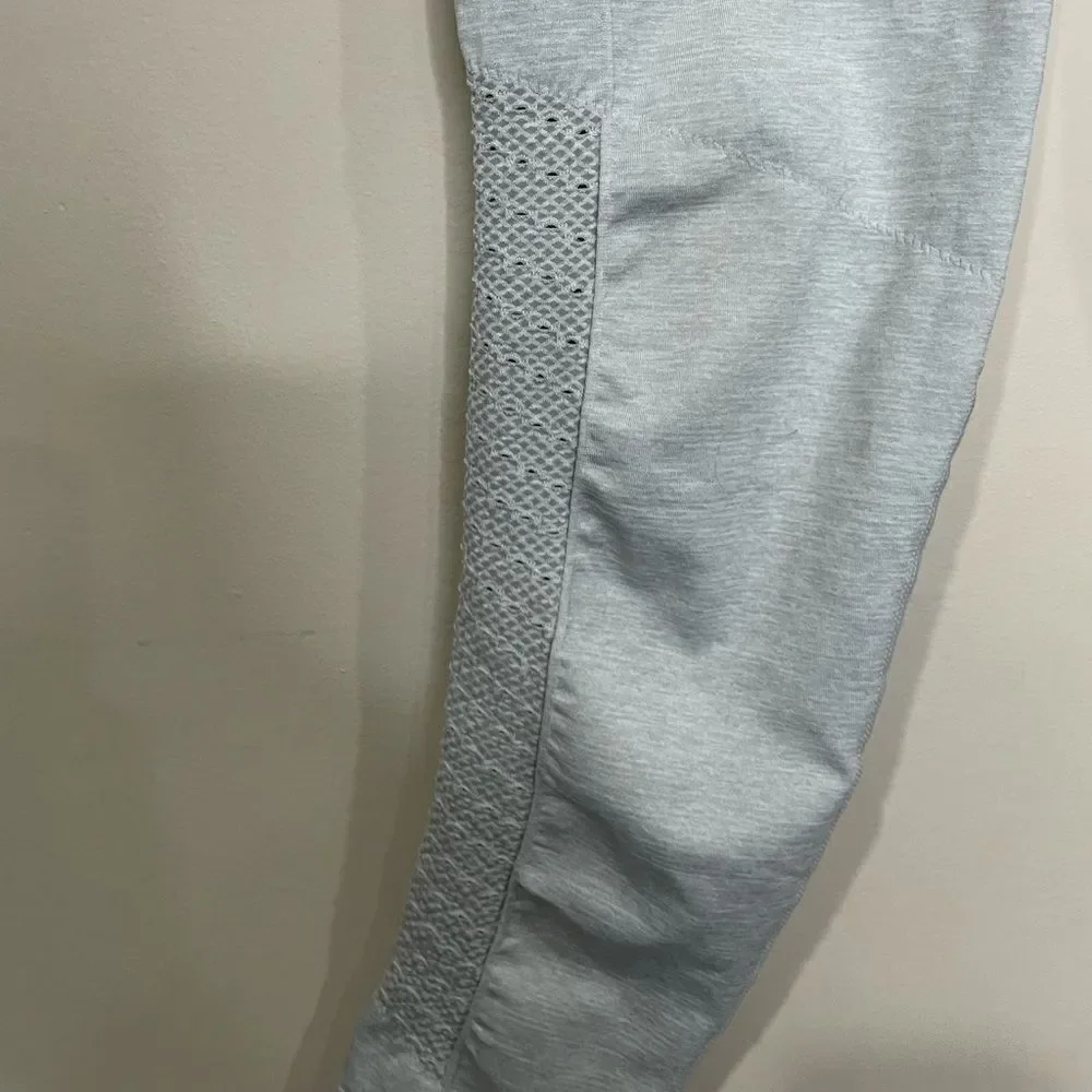 Fabletics Light Grey Seamless Vented Detail Leggings Crops